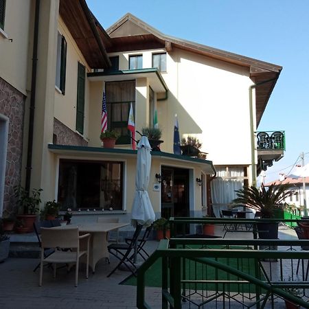 Budget Hotel Vittoria & Ristorante Marzio Eksteriør bilde